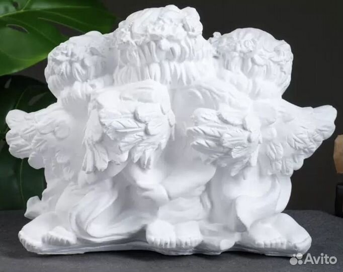 Статуэтка ангелочки