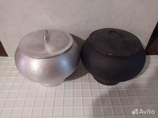 Чугунный горшок