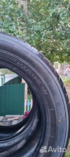 Yokohama BluEarth AE01 205/55 R16