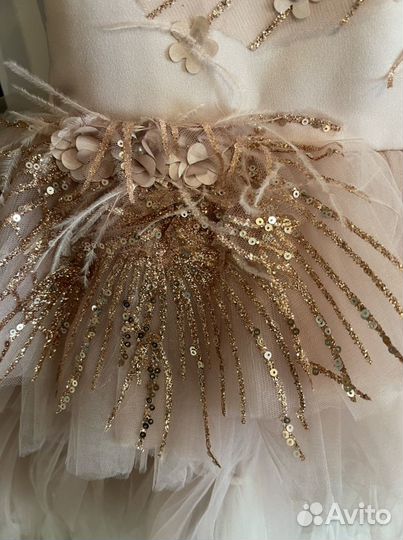 Платье праздничное для девочки