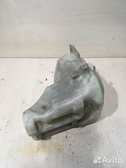 Бачок омывателя лобового стекла Mercedes W208