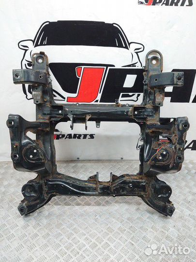 Подрамник передний Suzuki Grand Vitara II рестайли