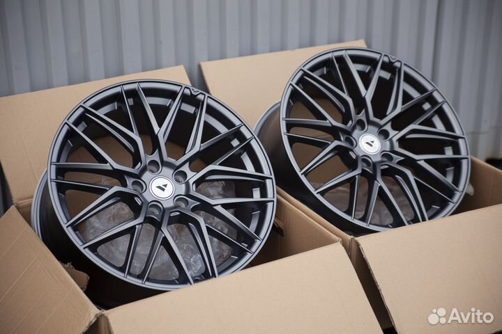 Диски Vorsteiner VF107 R18 5-114,3 графит