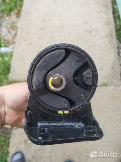 Опора двигателя