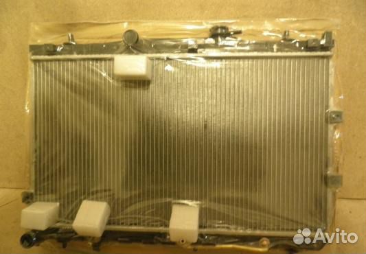 Радиатор охлаждения Kia Cerato с 2004 года