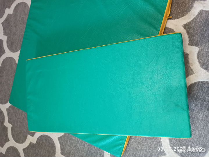 Мат гимнастический