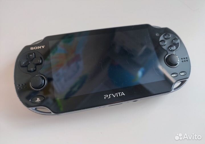 PS Vita PCH 1008 + 4gb + FIFA13