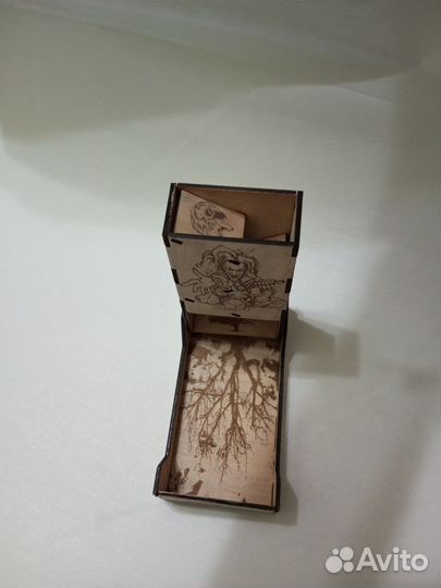 Дайстауэр для бросания кубиков в нардах и др.играх