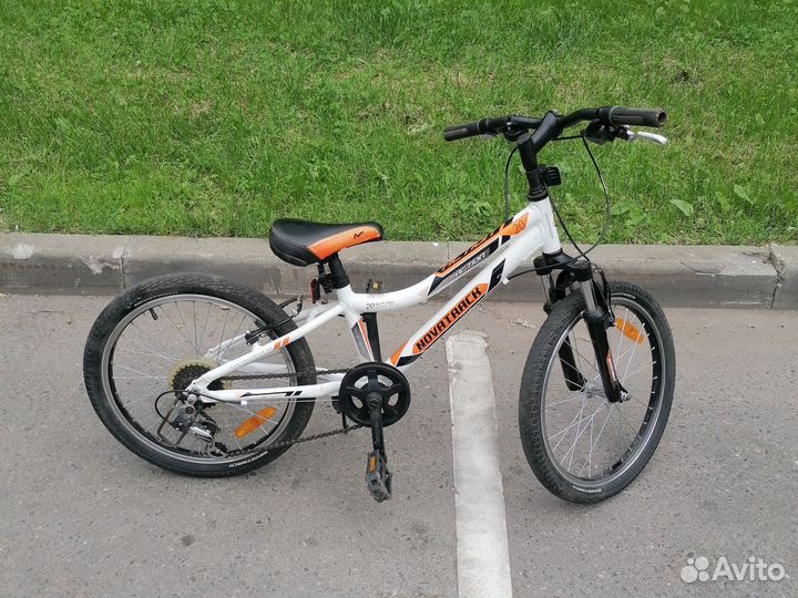 Велосипед Novatrack Action 20