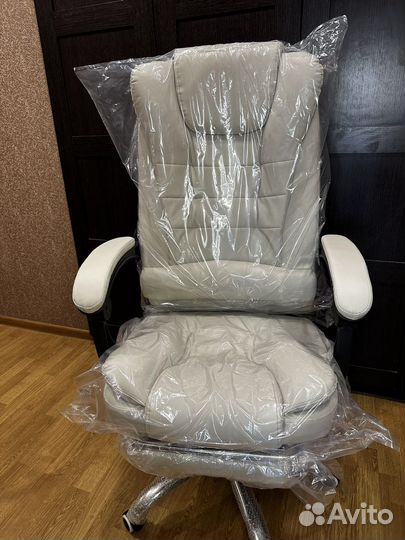 Компьютерное кресло