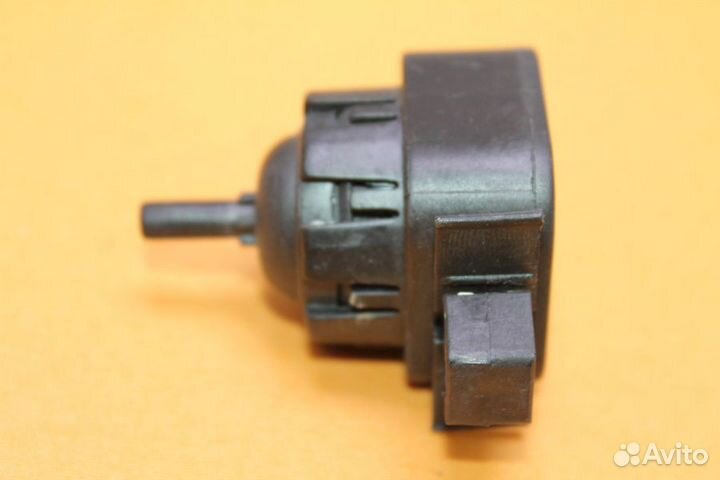 Прессостат Electrolux, Zanussi, AEG 1325162012 бу