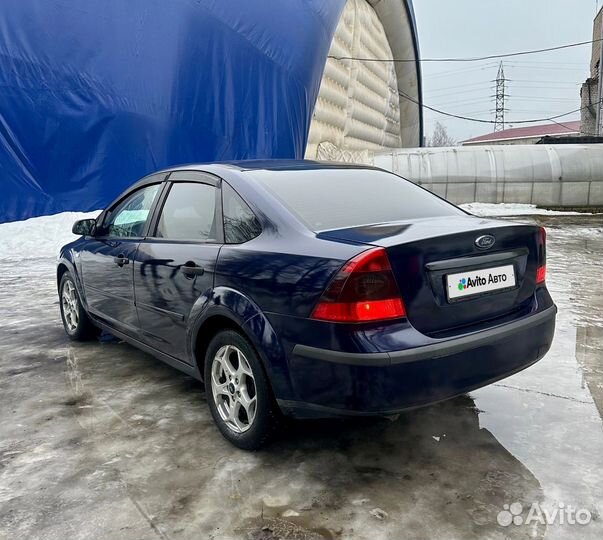 Ford Focus 1.4 МТ, 2005, 321 100 км