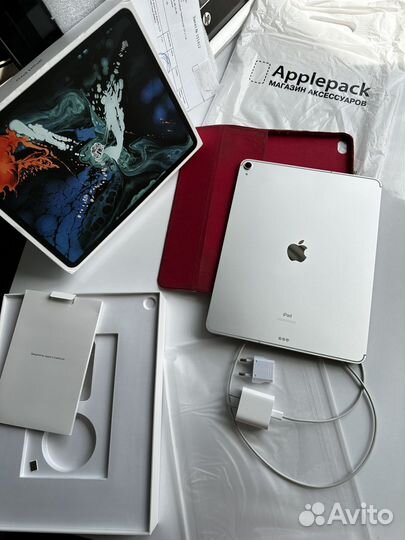 iPad Pro 12.9 дюйма 256 гб (3го поколения)