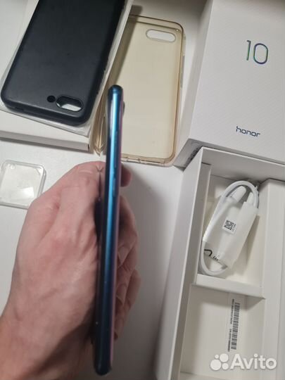 HONOR 10, 4/128 ГБ