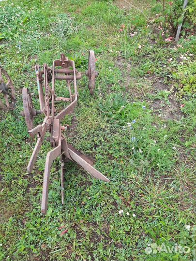 Конный плуг