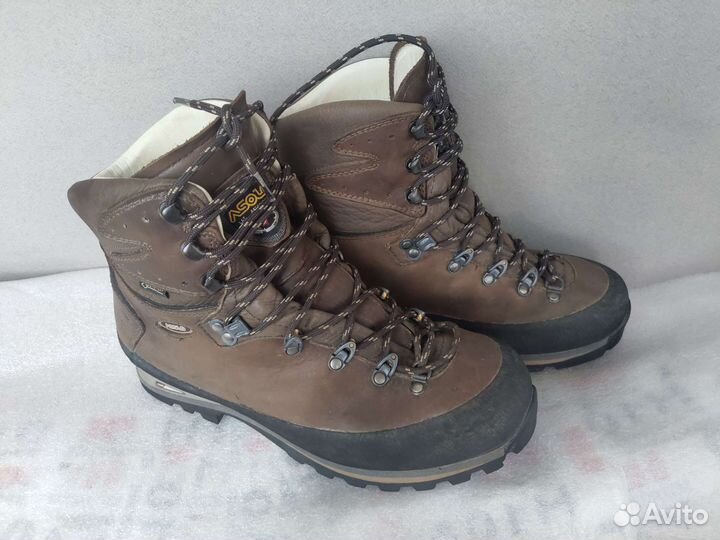 Треккинговые ботинки мужские