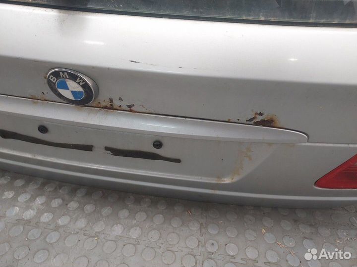 Крышка багажника BMW 3 E46