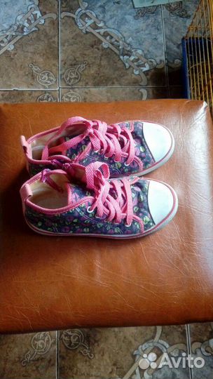 Слипоны и кеды