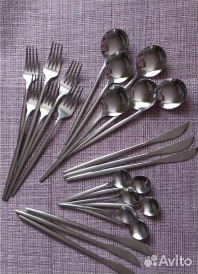 Набор столовых приборов на 6 персон