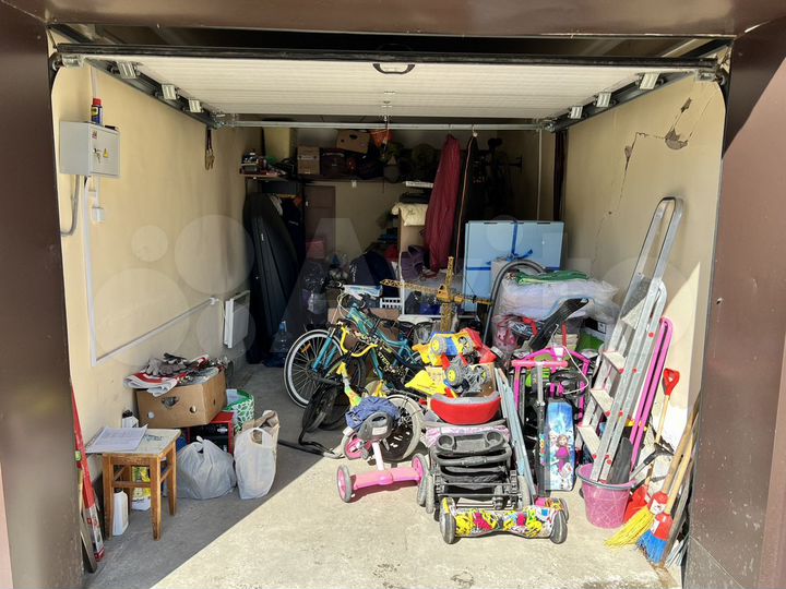 Гараж, 18 м²