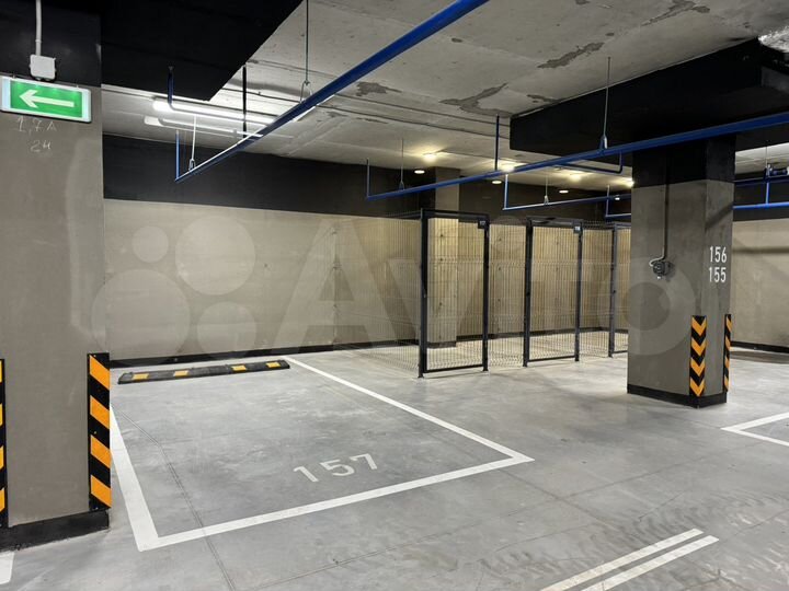 Машиноместо, 14 м²