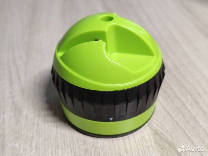 Ножеточка на присоске для ножей металл. и керам