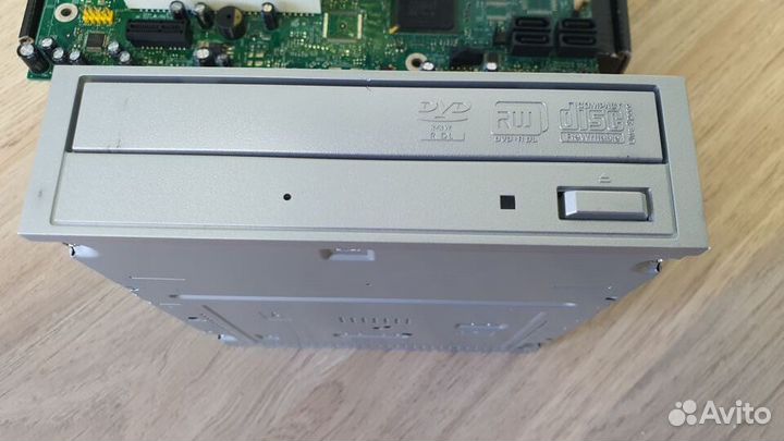 Pentium 4 631 LGA775, GS7300 + привод