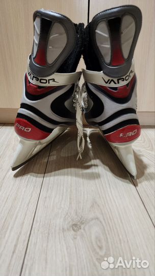 Хоккейные коньки bauer vapor pro 10
