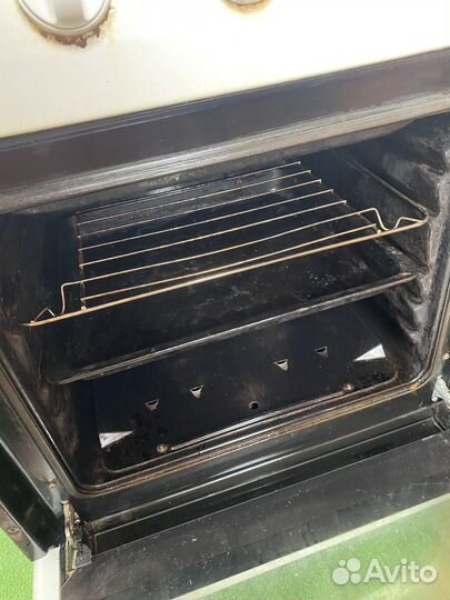 Газовая плита 4 конфорки