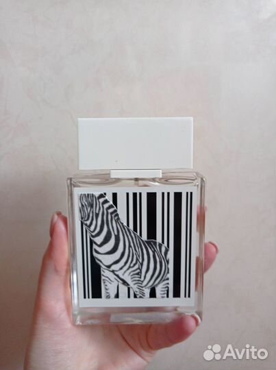 Ormonde Jayne, Vilhelm, Molecules/Обмен