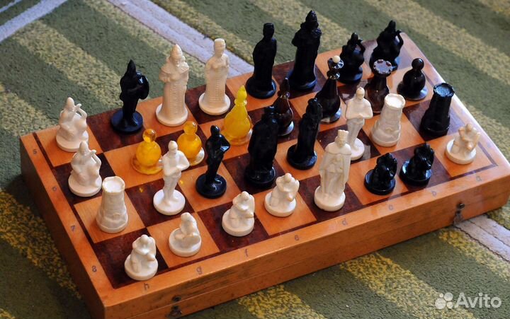 Шахматные фигуры Рыцари, Старая Русса, Морские