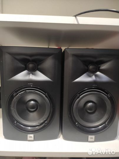 Jbl lsr305 студийные мониторы
