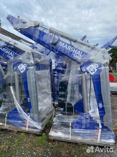 Погрузчик пку «Маршал-1000» Агромаш-Комплект