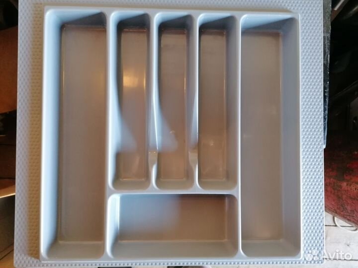 Лоток для столовых приборов