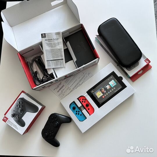 Nintendo Switch 32Gb rev.2 + procontroller
