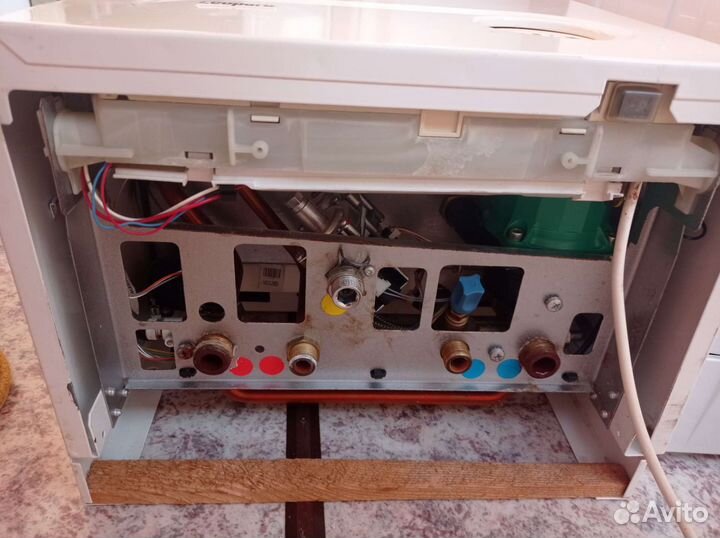 Газовый котел двухконтурный