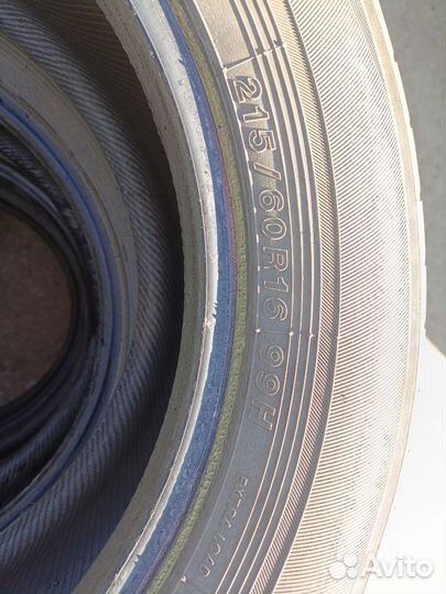 Yokohama BluEarth AE01 215/60 R16