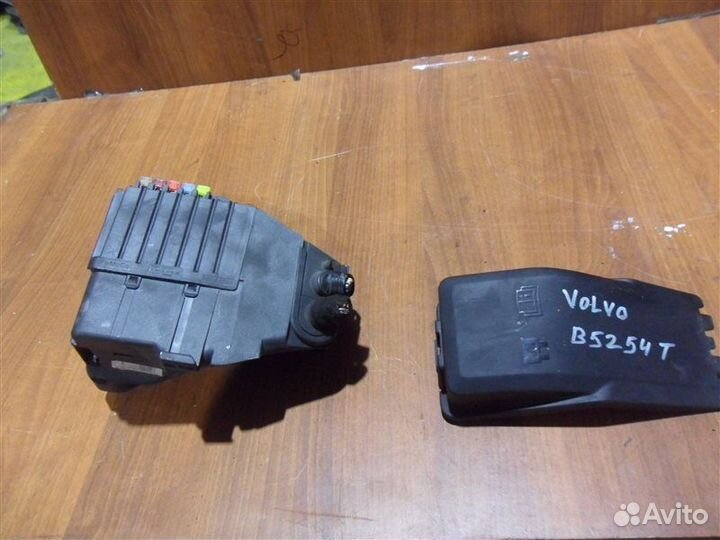 Блок предохранителей 6G9T14A067CA Volvo S80 AS60