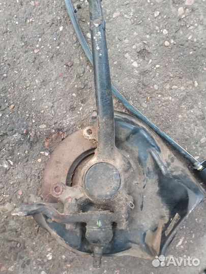 Передняя цапфа Тайота