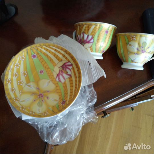 Чашки и блюдца. 10 предметов. Новые