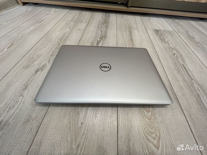 Ноутбук dell vostro 3580(core I5-8265U+SSD256+10GB