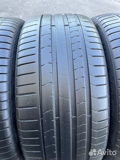 Pirelli P Zero 275/40 R21 и 315/30 R21