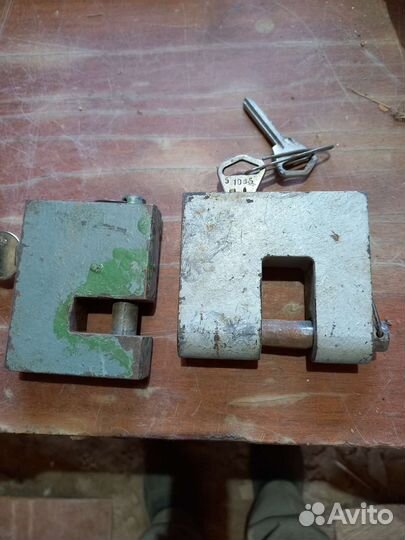 Замки и ячейки замочные