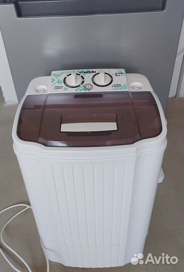 Продам стиральную машинку