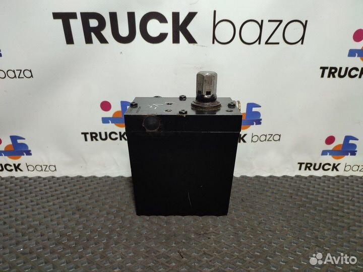 21241914 Насос подъёма кабины Volvo FH