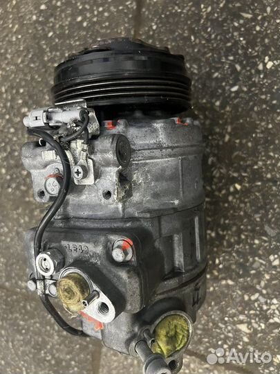 Компрессор кондиционера на BMW E70 71 N63