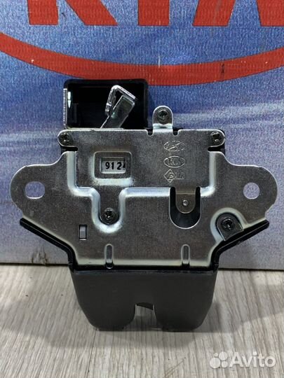 Замок багажника Kia RIO 3