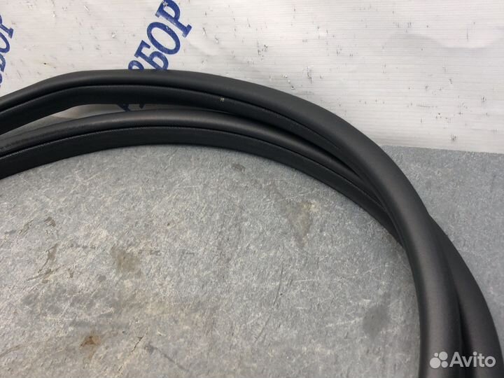 Пер Лев уплотнитель Stinger