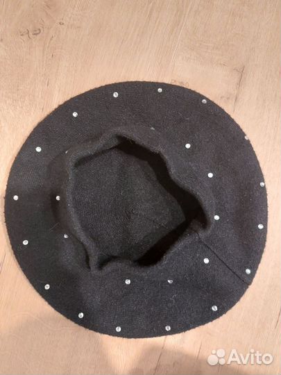 Берет женский