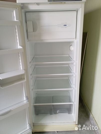 Продам холодильник рабочий